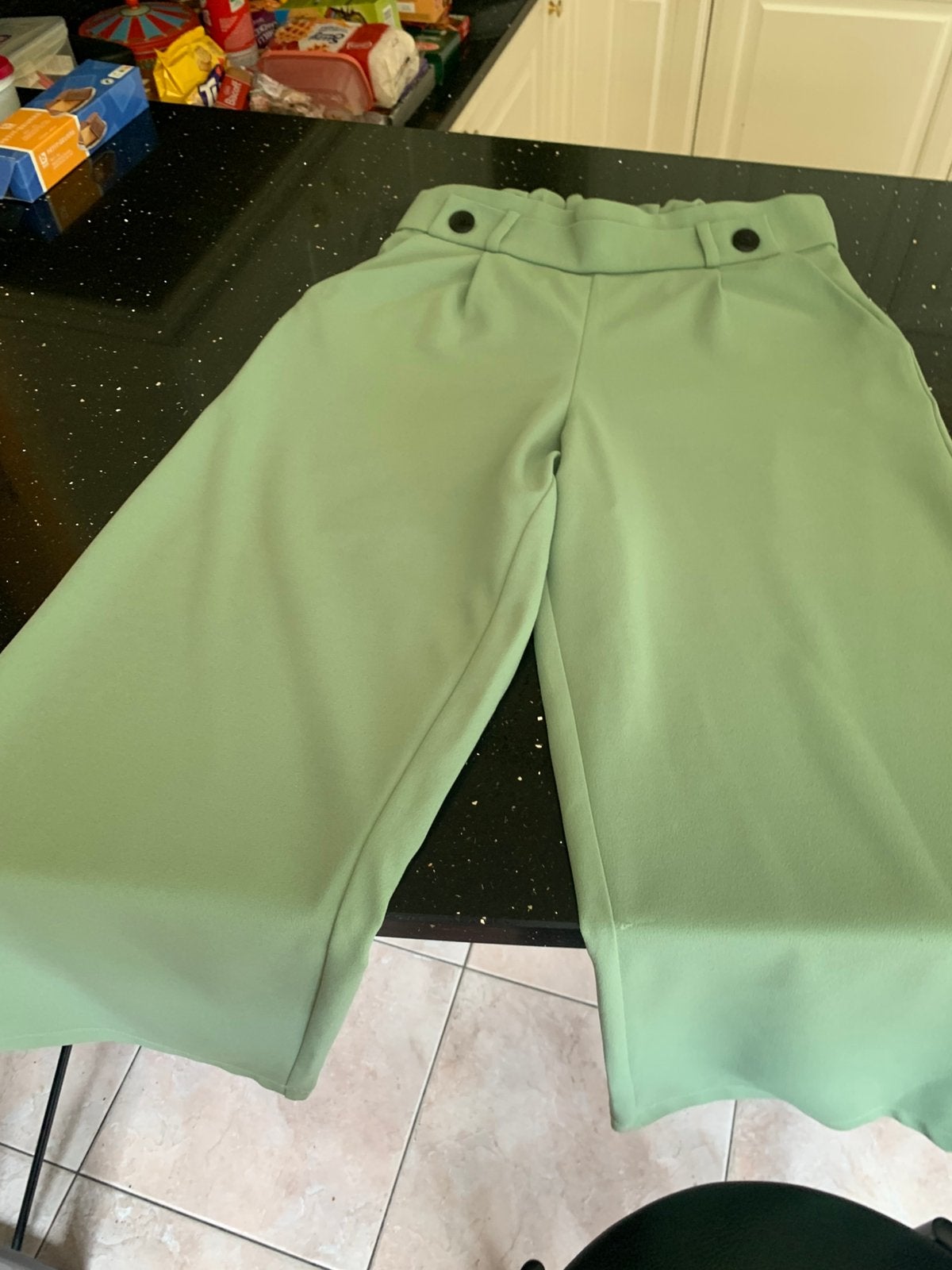 Damesbroek JDY - maat L/42, Kleding | Dames, Ophalen of Verzenden, Zo goed als nieuw, Maat 42/44 (L), Groen