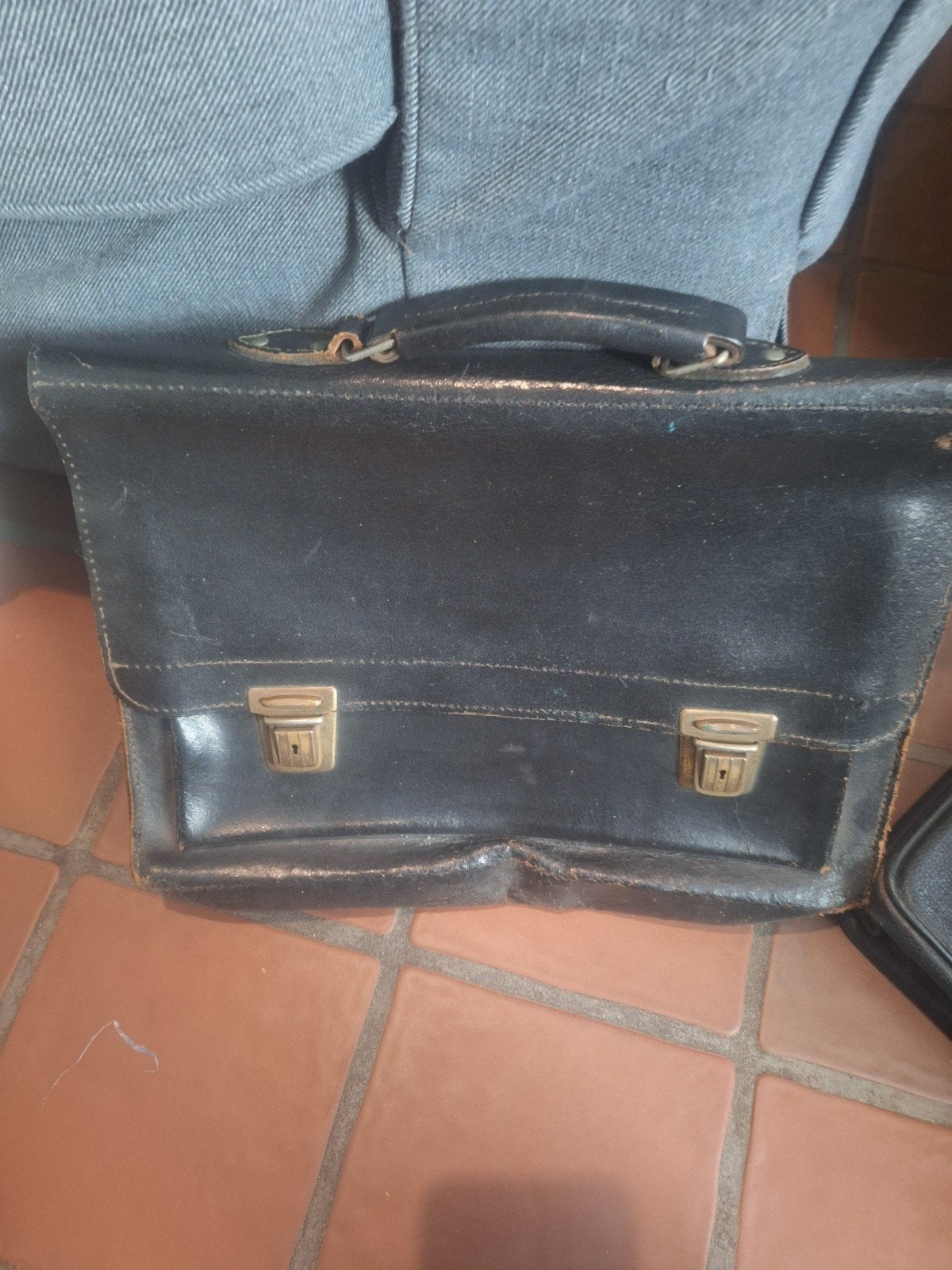Lederen tassen vintage. Prijs per stuk., Ophalen