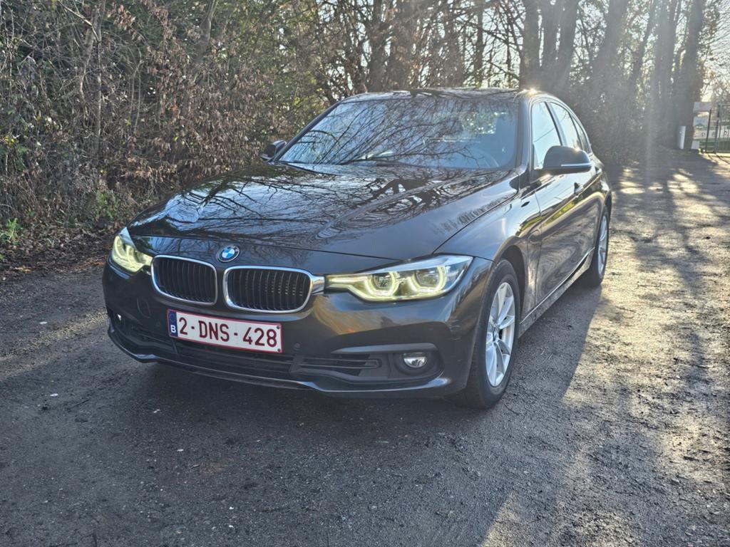 BMW 2017 330e in goede staat ongevalvrij lage prijs, Auto's, Particulier, Te koop