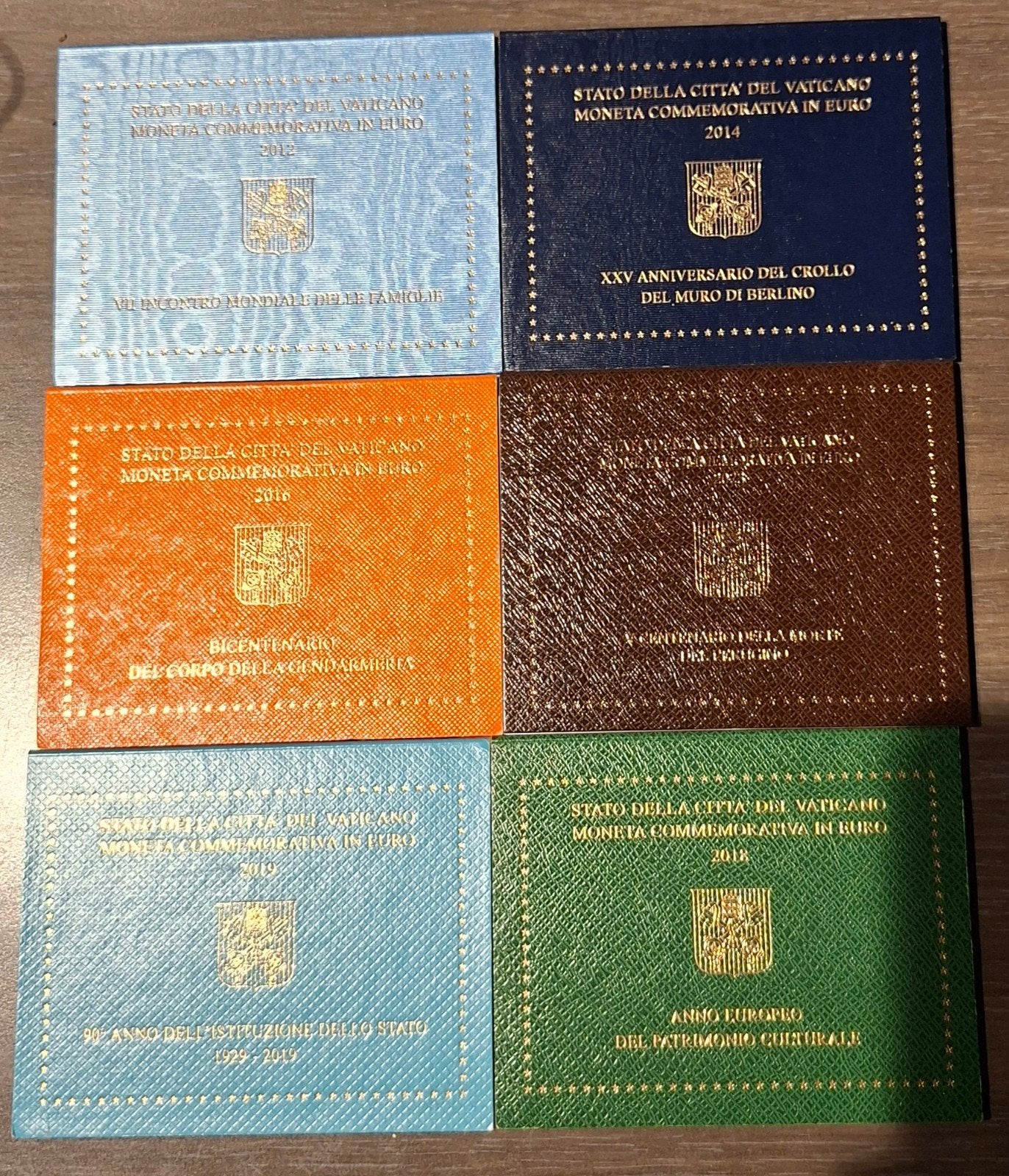 10 vaticaan 2 euro munten. als lot, Ophalen of Verzenden, 2 euro