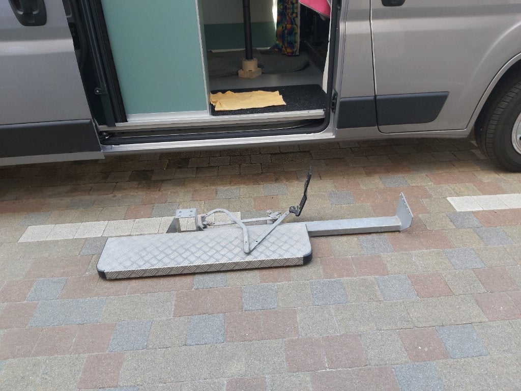 Elektrische opstap Opel movano, Movano, Particulier, Zilver of Grijs, Te koop