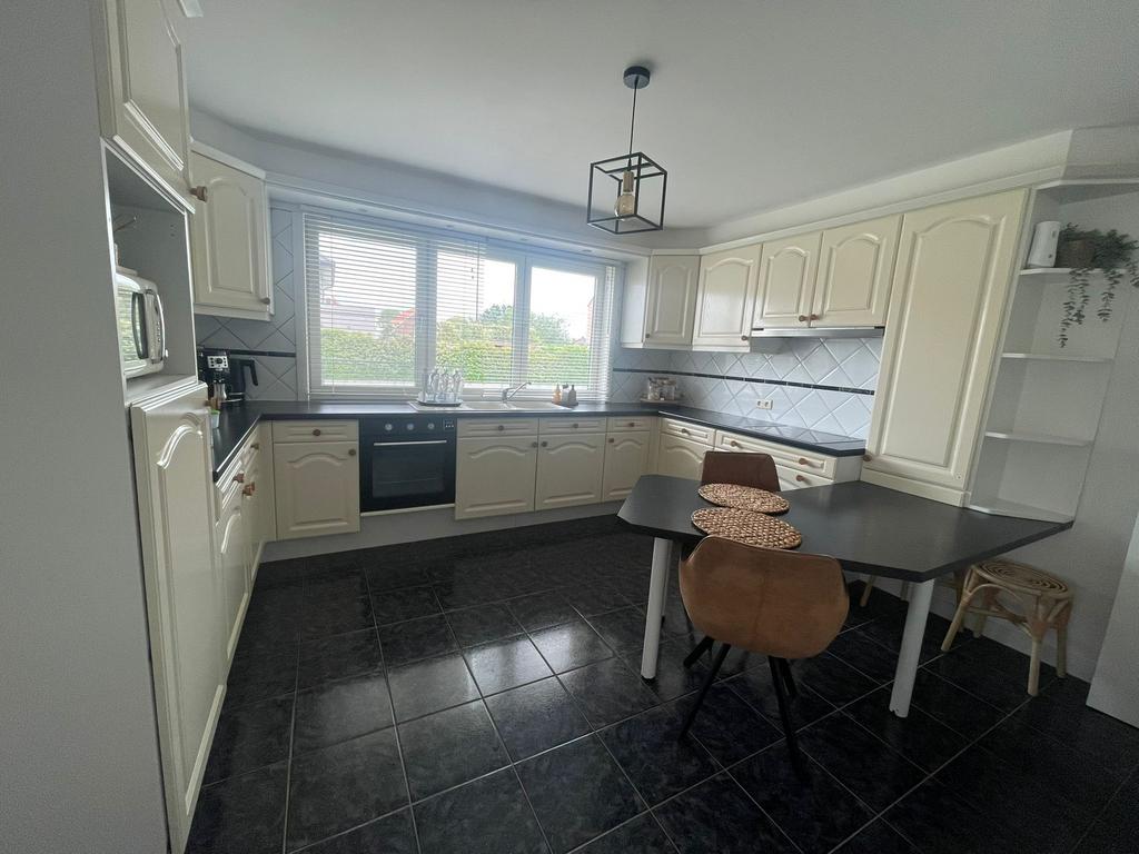 Keuken met toestellen, Huis en Inrichting, Keuken | Complete keukens, Ophalen, Gebruikt, U-keuken, Hoogglans of Gelakt