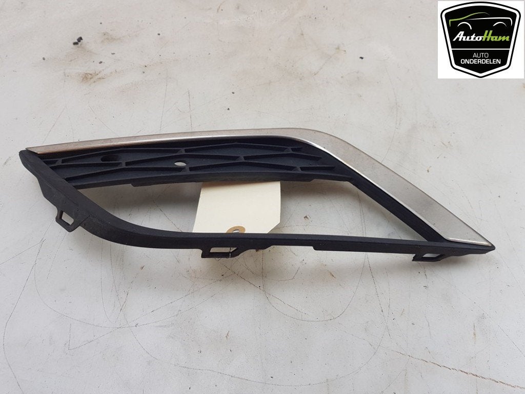 GRILLE DE PARE-CHOCS Seat Leon (5FB) (01-2012/08-2020), Utilisé, Seat