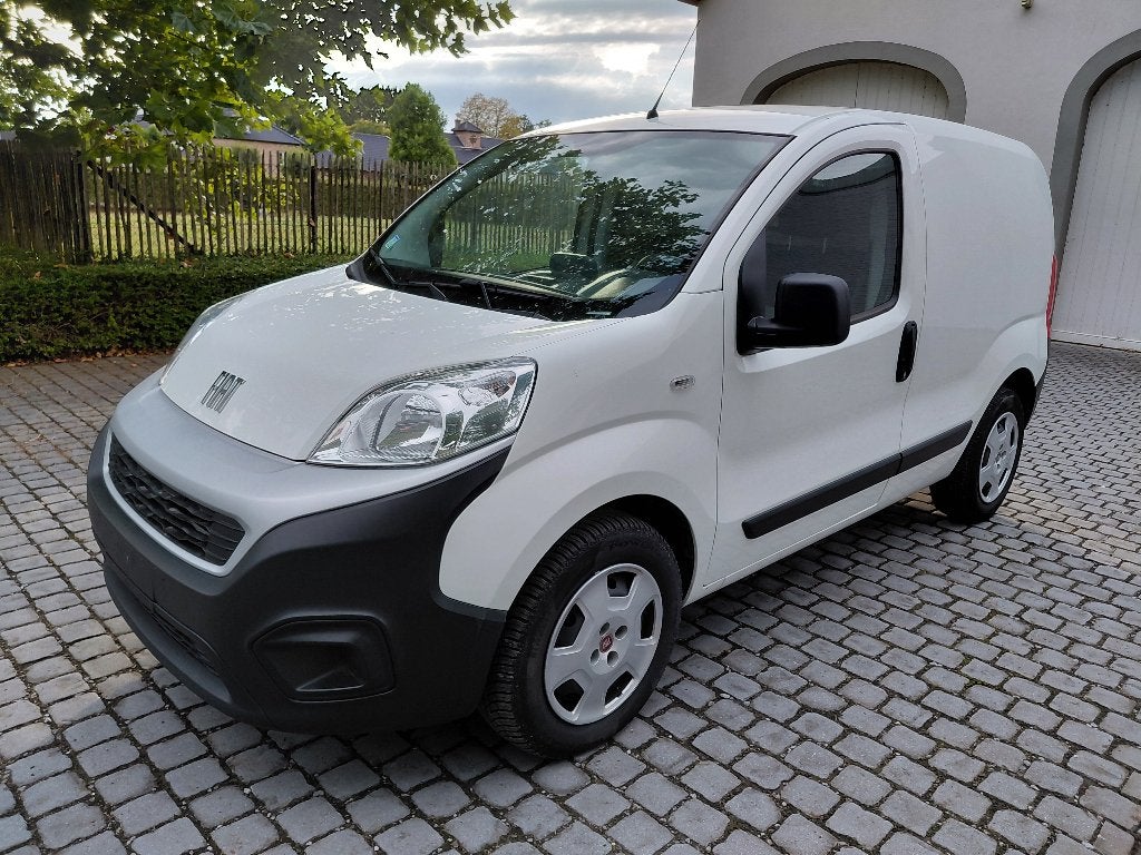 FIAT FIORINO 1.3 MULTIJET 2023, Voorwielaandrijving, 4 cilinders, Wit, Bedrijf