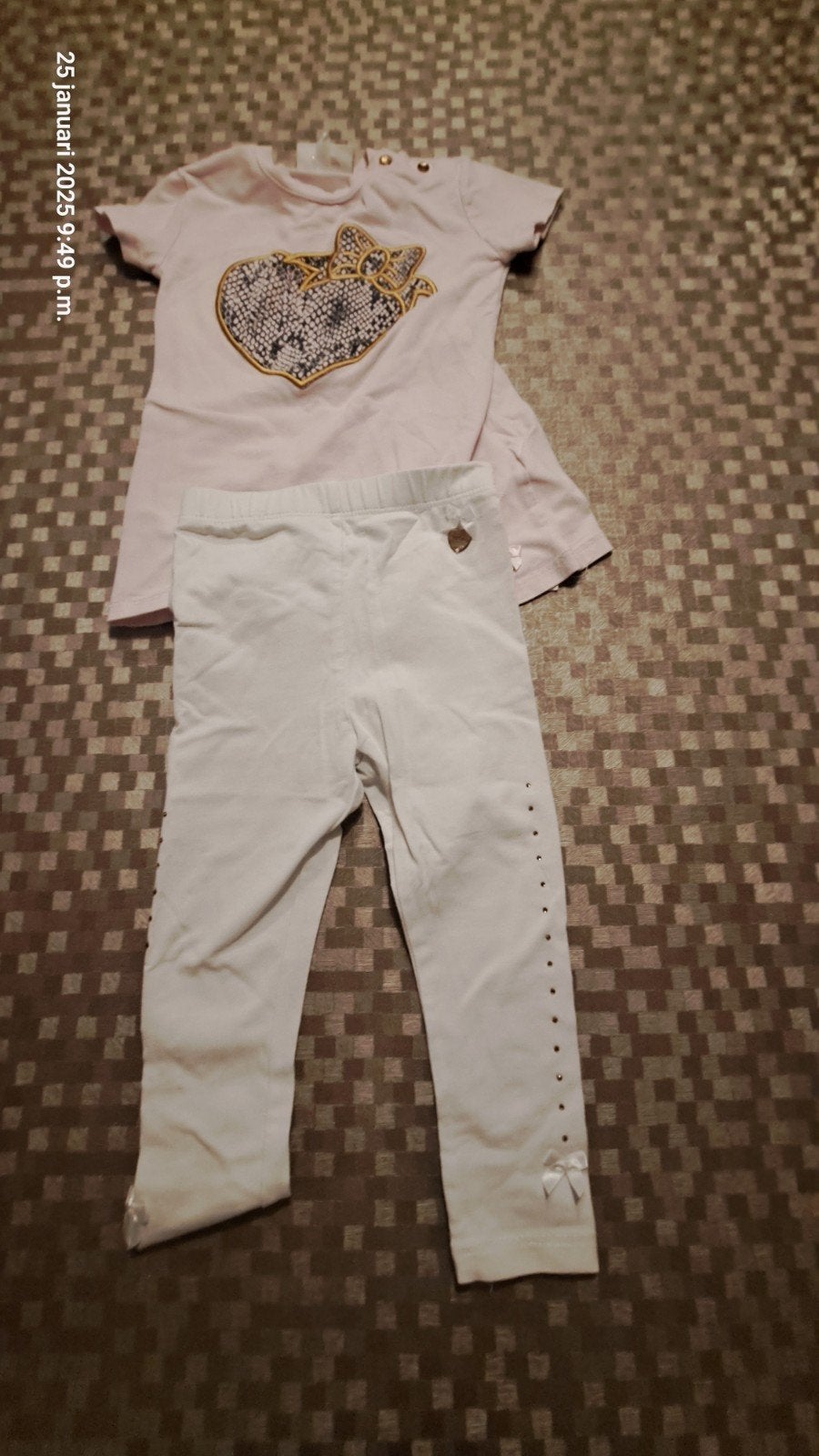 Meisjes kleding maat 80, Ophalen