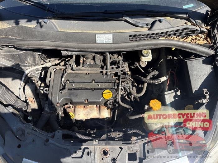 Versnellingsbak van een Opel Corsa, Gebruikt, -, -, Opel