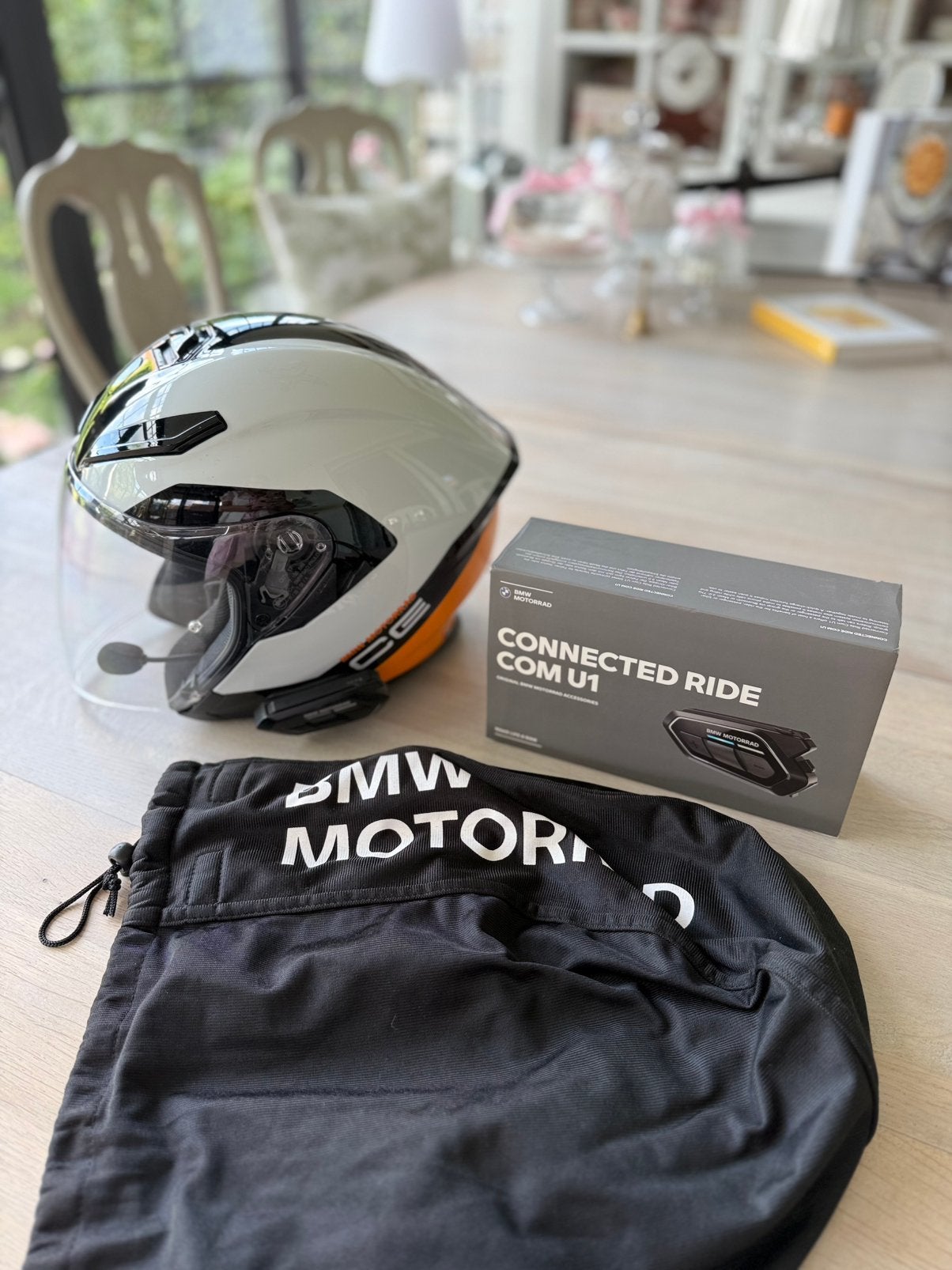 BMW motorrad helm + connected ride com U1, Motos, Vêtements | Casques de moto, Enlèvement, L, Casque jet
