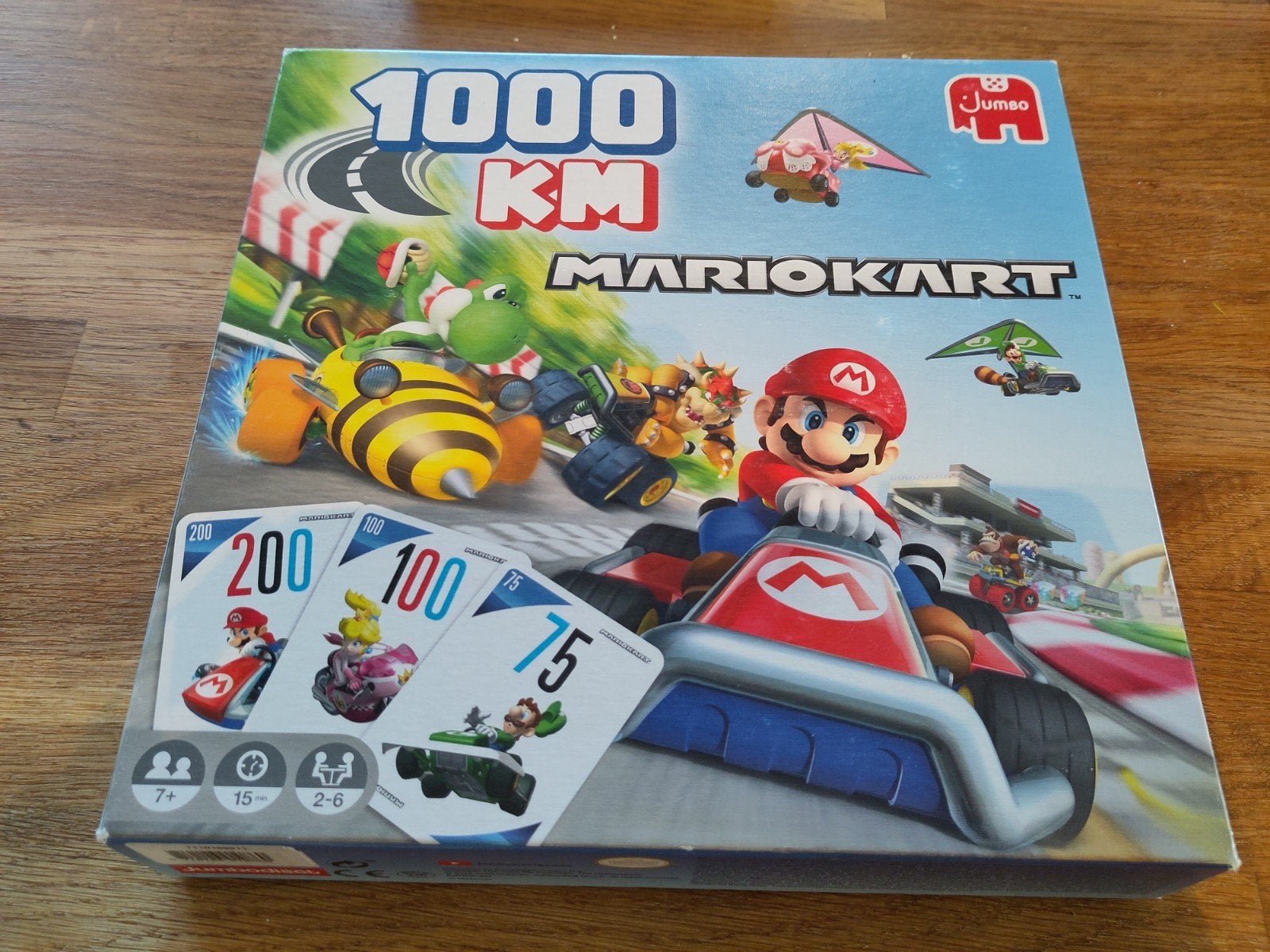 Spel 1000 km Mario Kart, Hobby en Vrije tijd, Vijf spelers of meer, Ophalen of Verzenden, Zo goed als nieuw, Jumbo