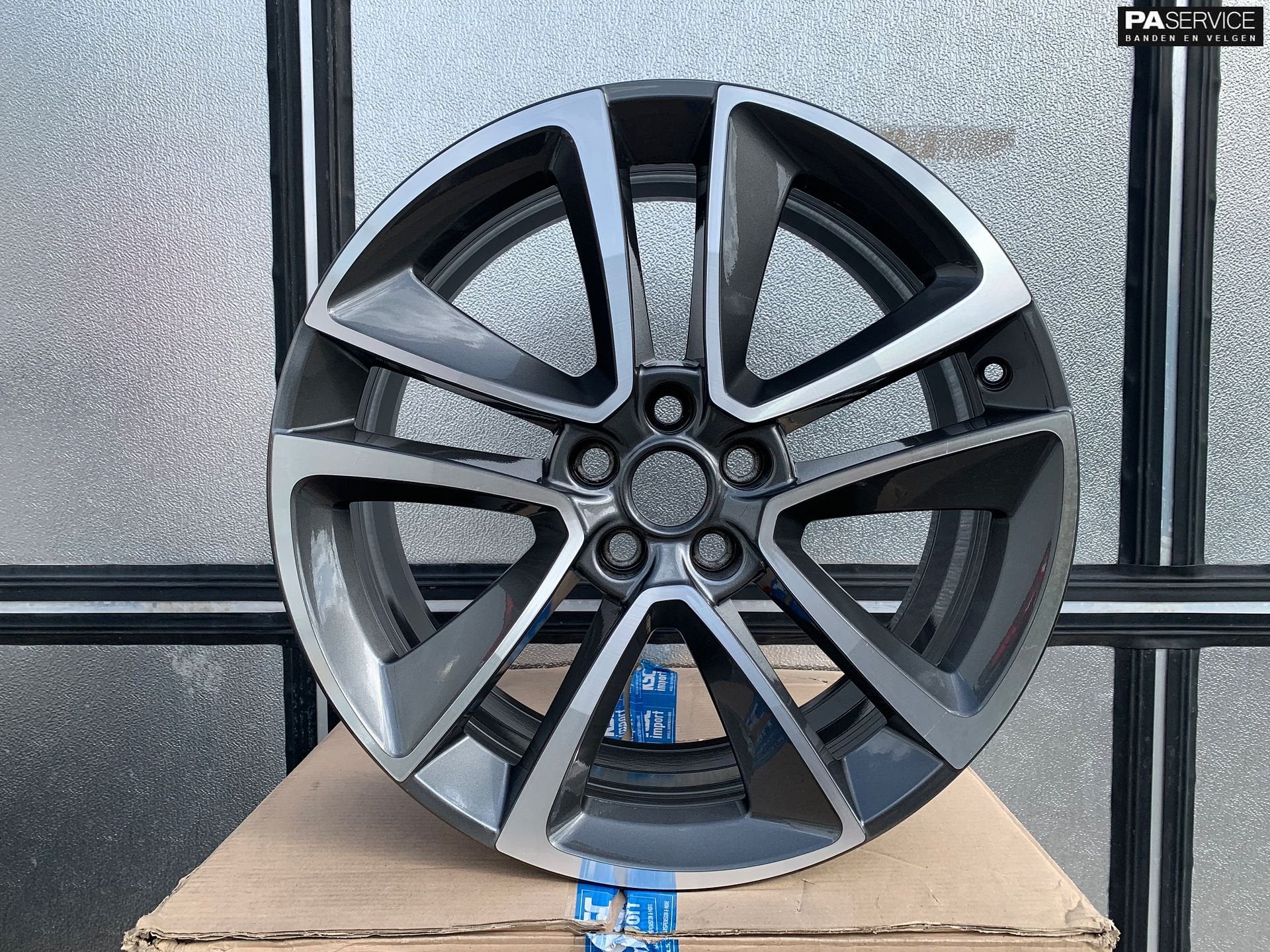 4x Demo Origineel Antraciet Gepolijst 19 inch Jaguar F Type, Auto-onderdelen, 19 inch, Gebruikt, Velg(en), -