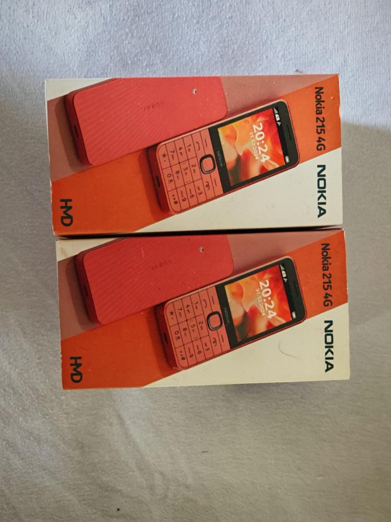 Nokia 215 4G sealed 2 stuks, Telecommunicatie, Mobiele telefoons | Nokia, Ophalen of Verzenden