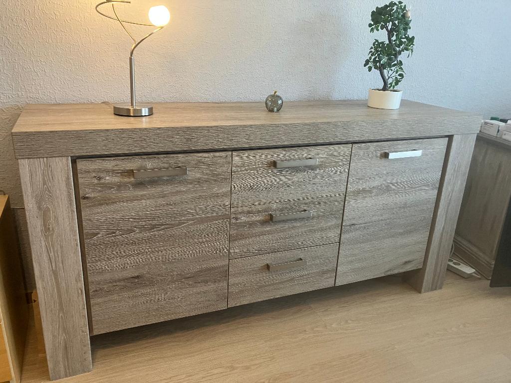 Très beau bahut / buffet avec 2 portes et 3 tiroirs, Avec tiroir(s), Comme neuf, Enlèvement, 50 à 100 cm