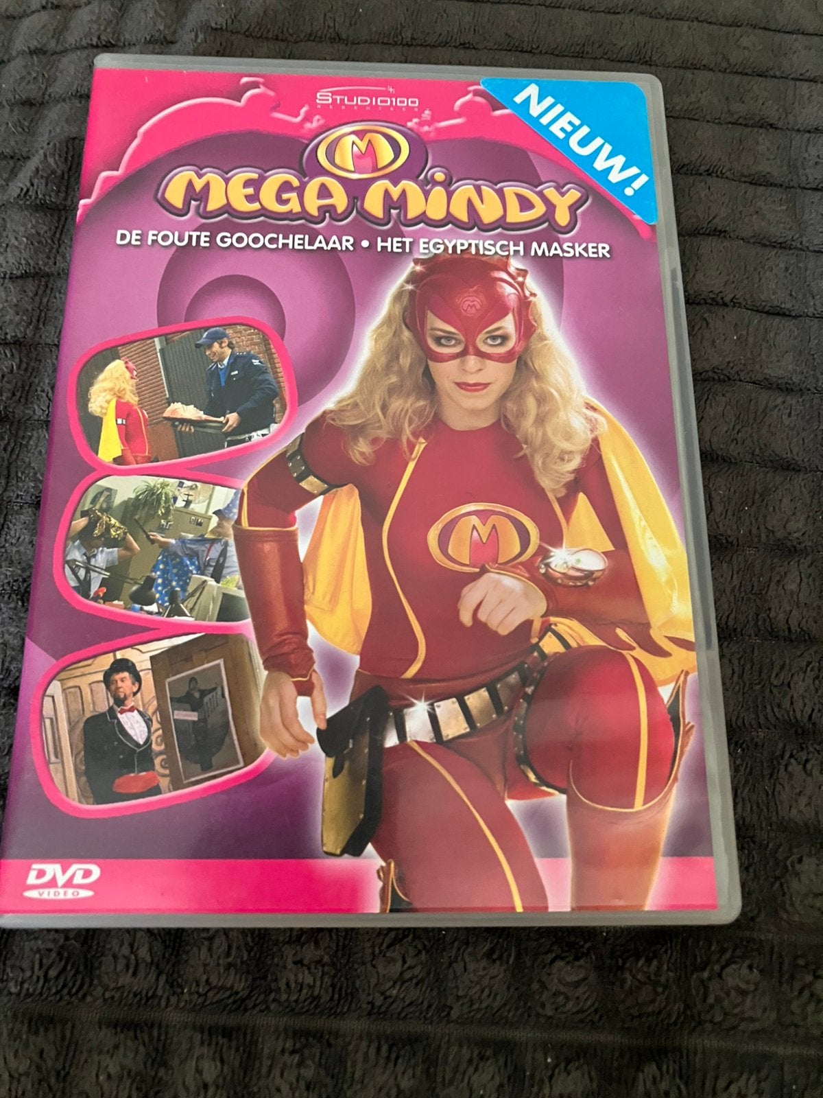 studio 100 mega mindy foute goochelaar + Egyptisch masker, Ophalen of Verzenden, Zo goed als nieuw