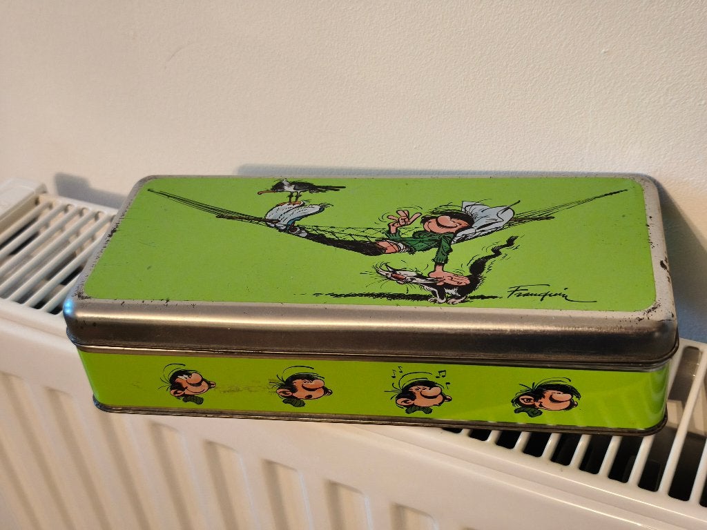 Boîte métal publicitaire vintage Gaston Lagaffe - Franquin, Verzamelen, Ophalen, Gebruikt, Koek(jes), Overige merken