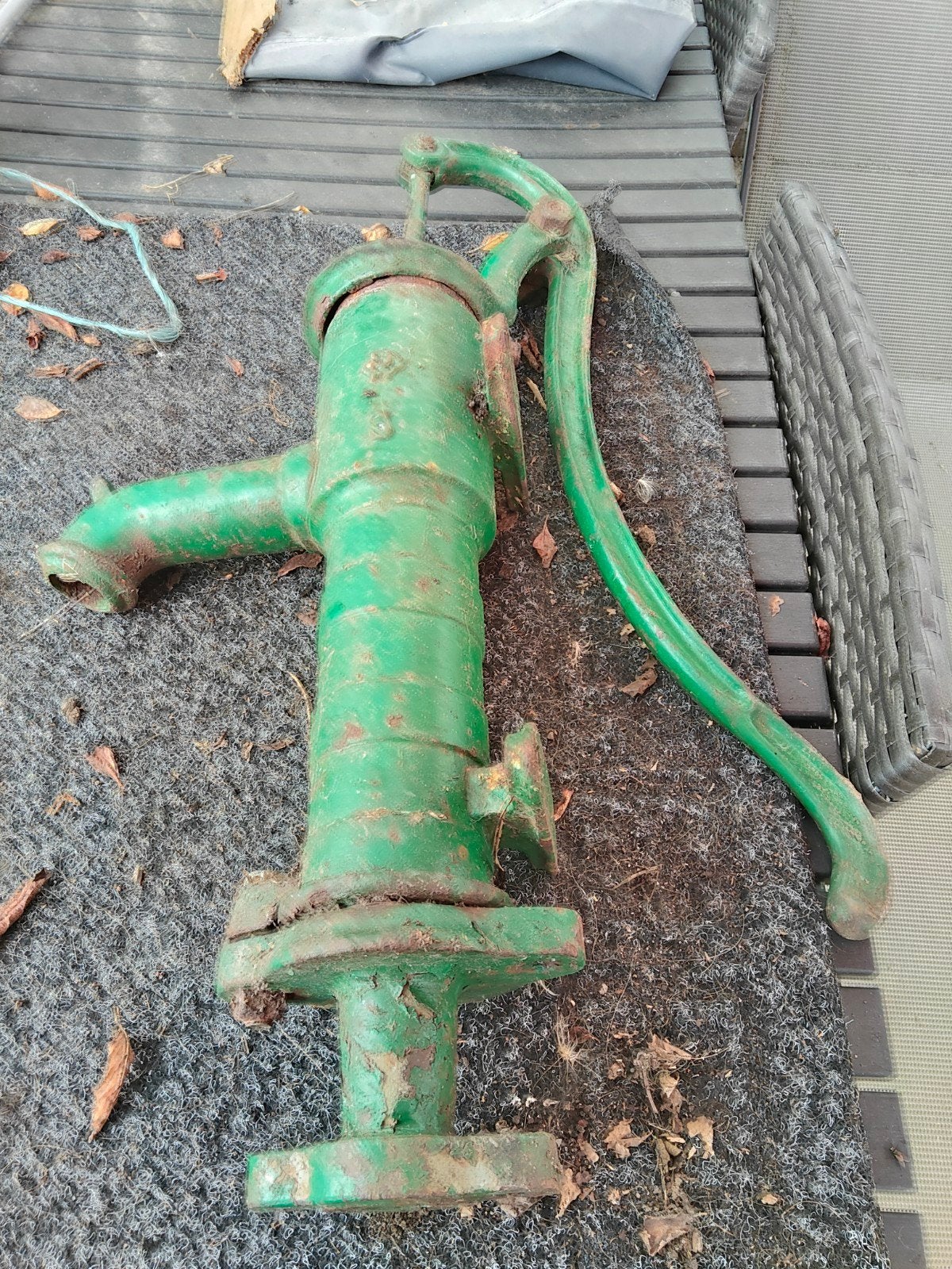 oude waterpomp, Ophalen
