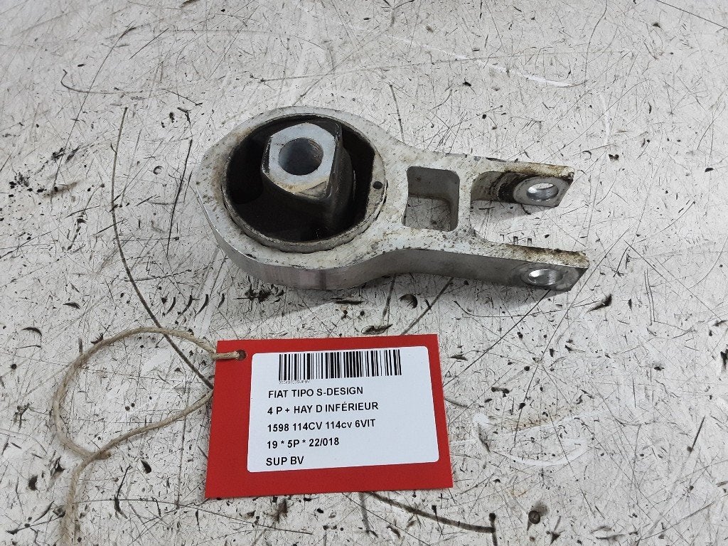 VERSNELLINGSBAKSTEUN Fiat Tipo (356H / 357H) (00520789340), Gebruikt, Mevr. I. Hauben, Fiat, Rue de l'Espoir 34 34
4030  GRIVEGNÉE, BE