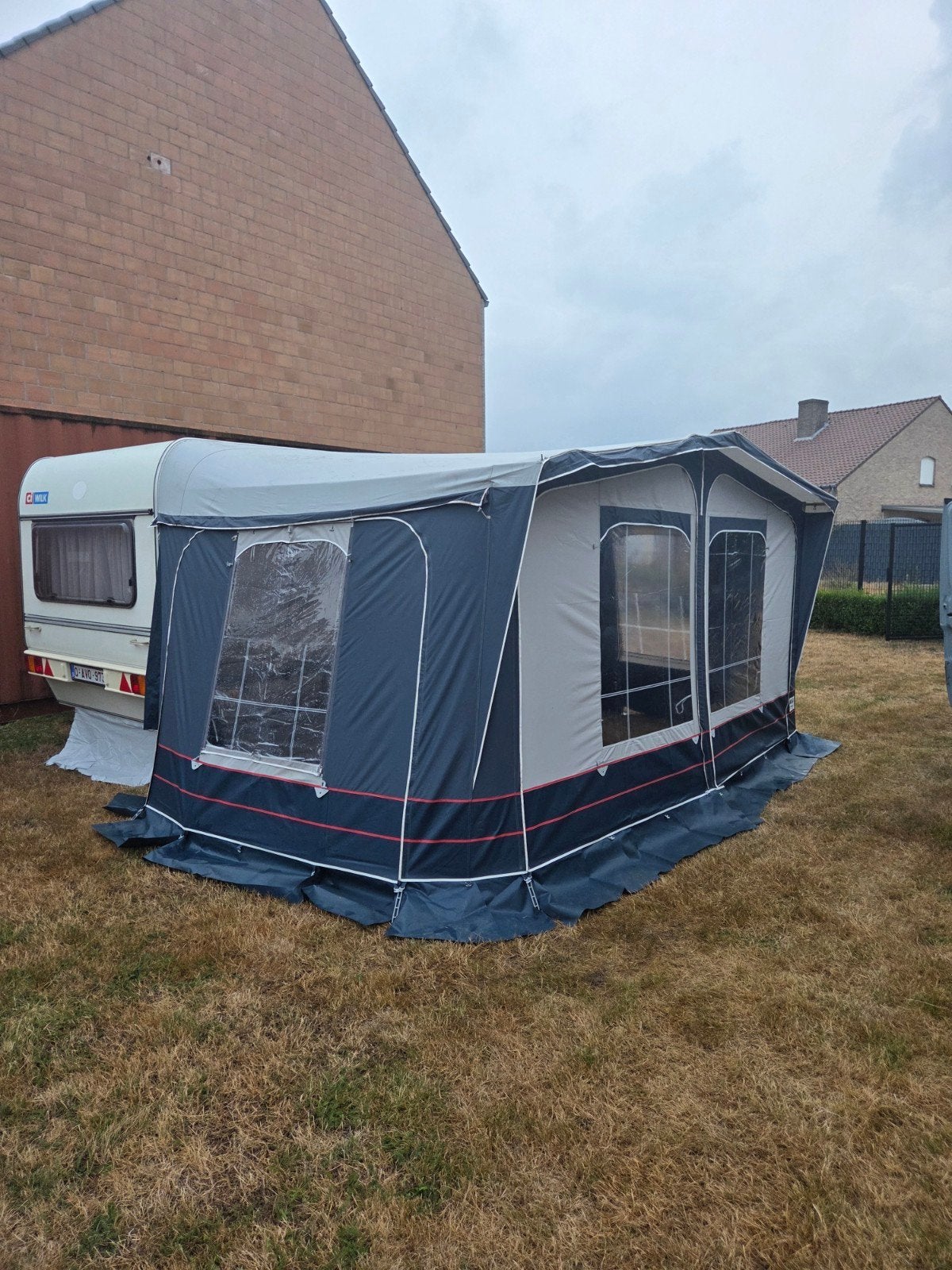 Caravan met voortent, Caravanes & Camping, Enlèvement