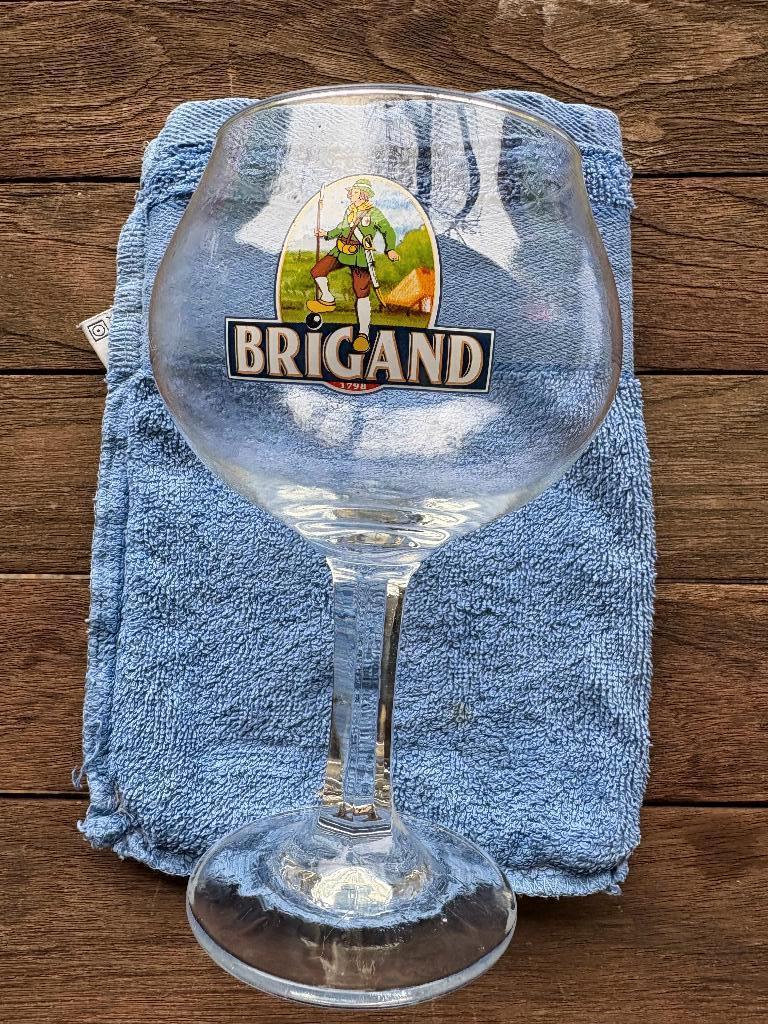 Brigand, Verzamelen, Biermerken, Ophalen of Verzenden, Gebruikt, Glas of Glazen, Overige merken
