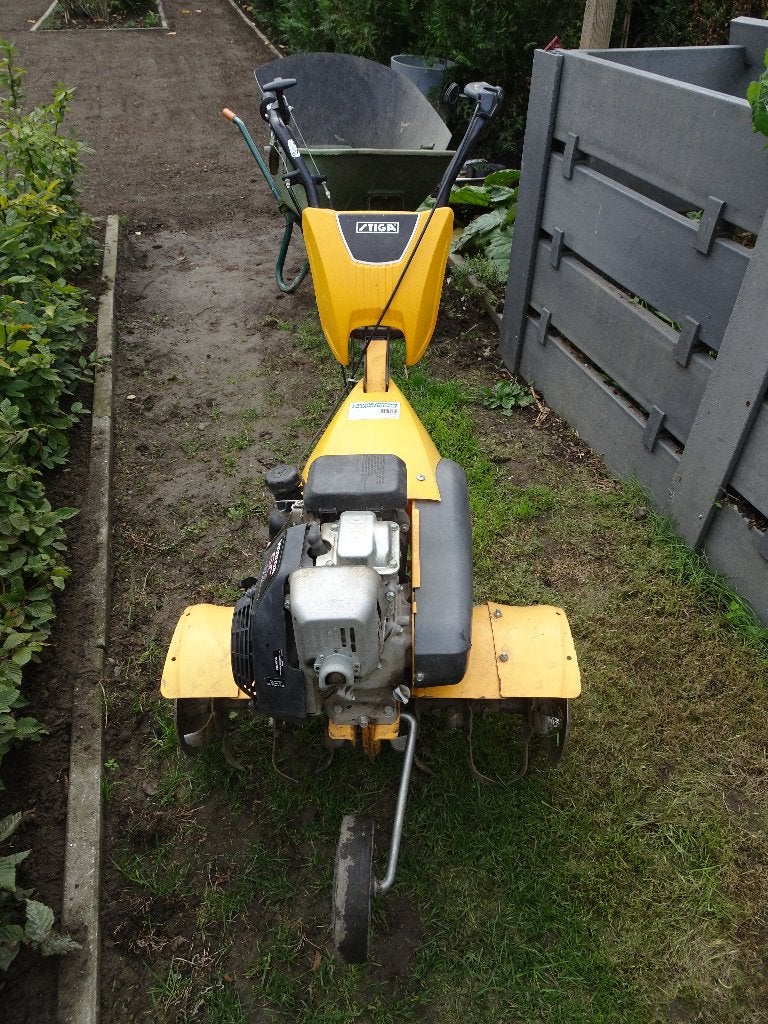 Motoculteur de jardin, Stiga, Enlèvement, Utilisé, Essence
