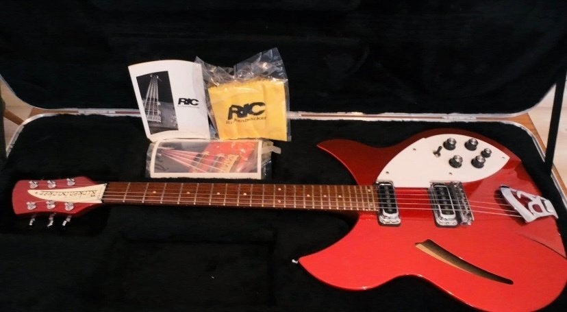 Rickenbacker 330, Muziek en Instrumenten, Ophalen, Zo goed als nieuw, Semi-solid body, Overige merken