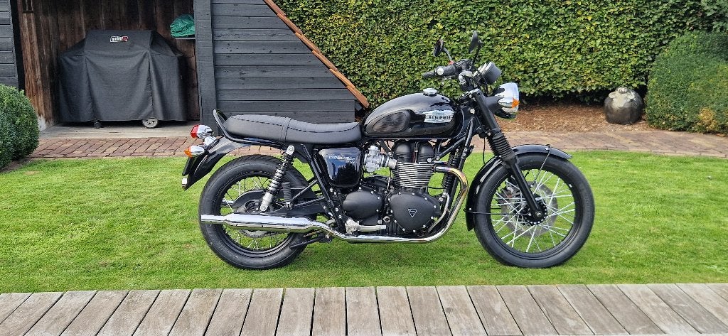 Triumph Bonneville T100 Black 2014, Motoren, 2 cilinders, Nieuw, Particulier, Meer dan 35 kW