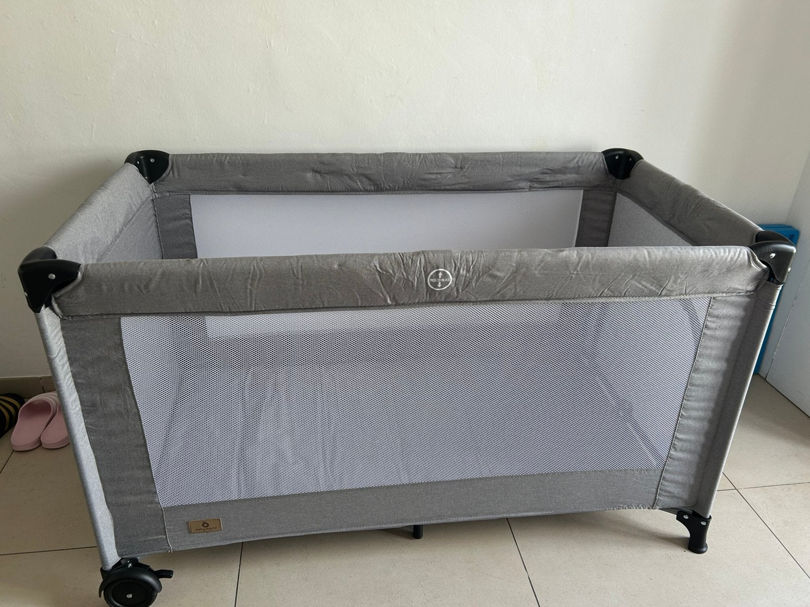 Reisbed met matras, Ophalen, Zo goed als nieuw, Matras