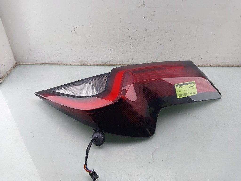 FEU ARRIÈRE DROIT Toyota Aygo X (01-2021/-) (|815510H180|), Kundenbetreuung@toyota.de, Toyota, Utilisé, Toyota-Allee 2
50858  Köln, DE