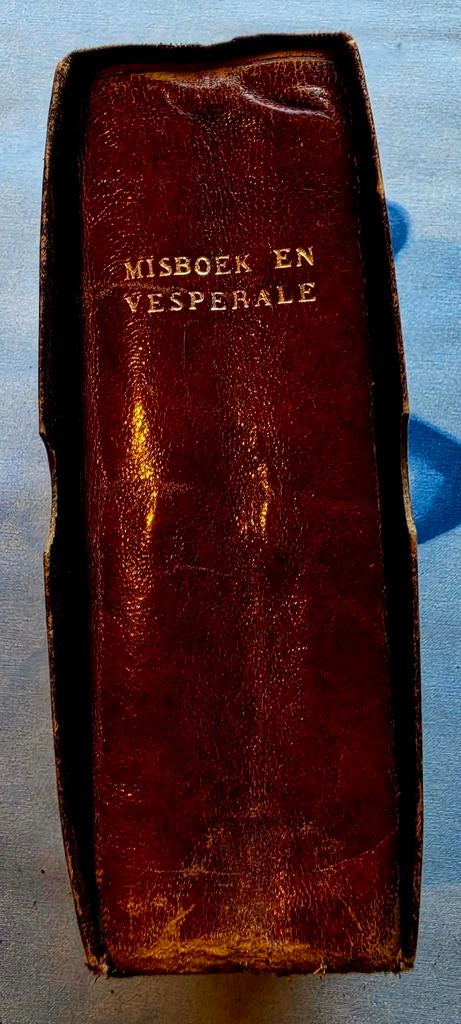 Misboek en vesperale uit 1951, Antiek en Kunst, Ophalen of Verzenden