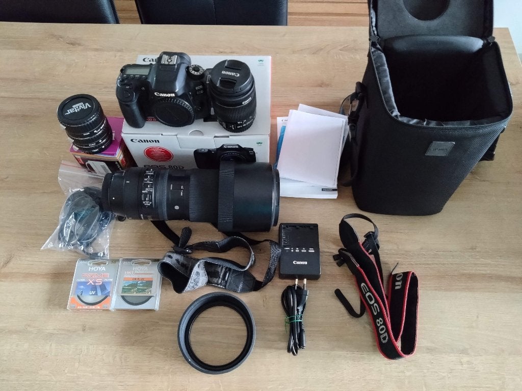 Canon Eos 80D + 18-55 + Sigma 150-600C + accessoires, Canon, Chargeur, Enlèvement, Utilisé