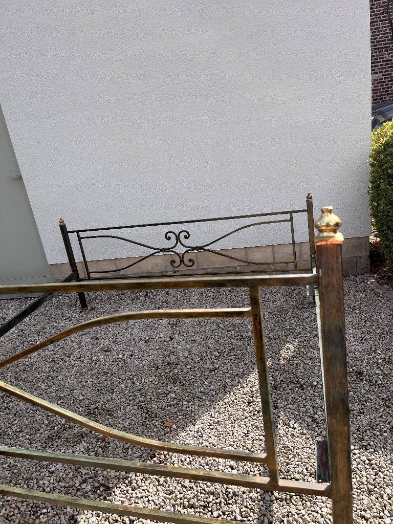 Vintage tweepersoonsbed met koperen/messing knoppen, Ophalen, Gebruikt, Overige kleuren, Tweepersoons