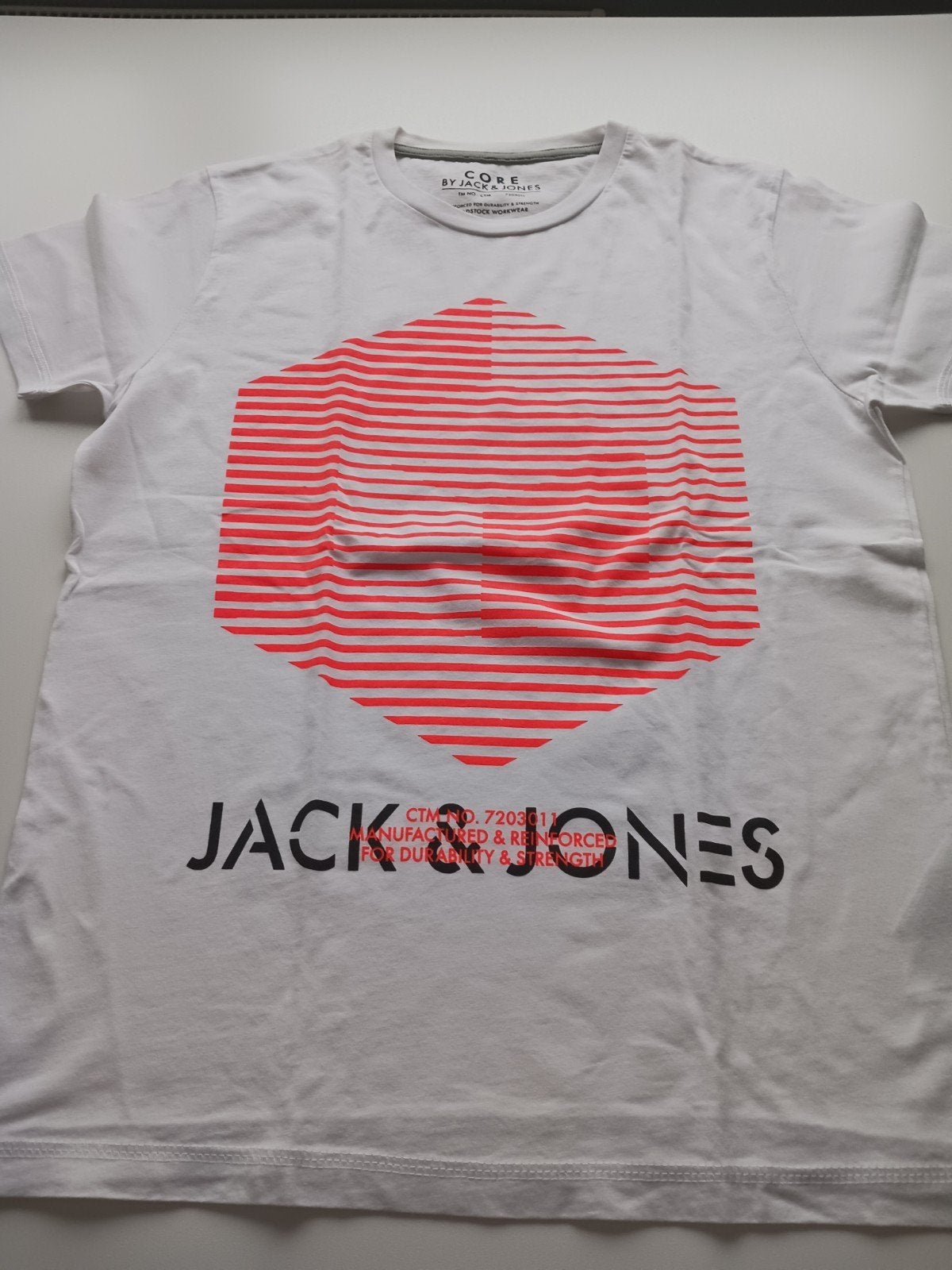 T-shirt merk Jack & Jones te koop.Maat S-M, Ophalen, Zo goed als nieuw, Maat 46 (S) of kleiner, Jack&Jones