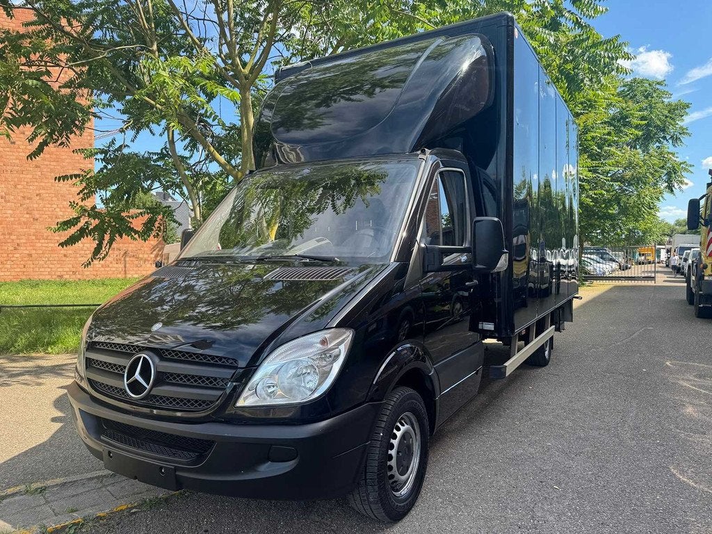 2011 Mercedes Sprinter - Automaat - Bak+Lift - Lichte Vracht, Auto's, Bestelwagens en Lichte vracht, Automaat, Euro 5, Gebruikt