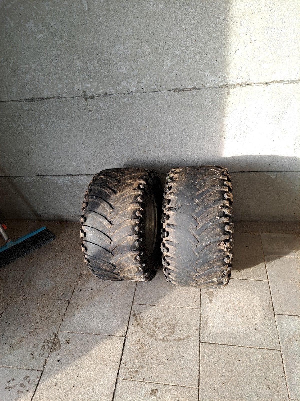 Pneus avec jantes de Yamaha Raptor, Motos