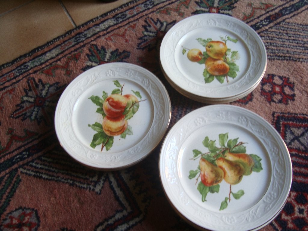 12 assiettes à dessert Société Céramique de Maastricht., Enlèvement