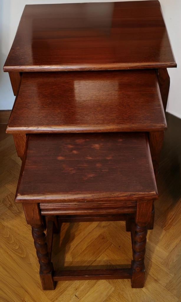 Tables gigognes, Maison & Meubles