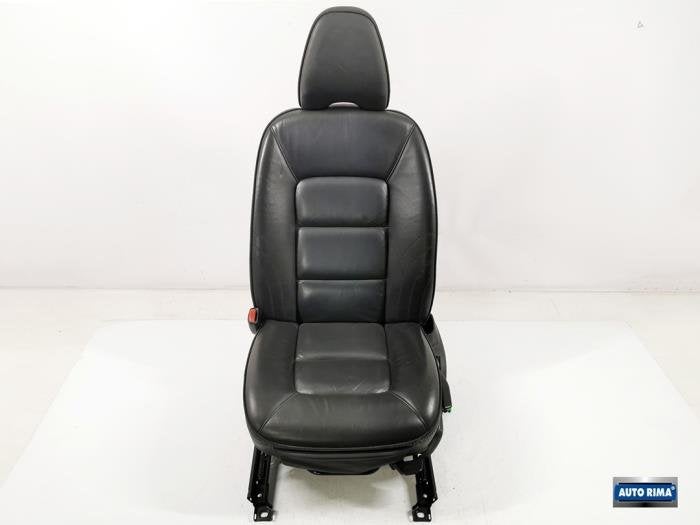 Siège gauche d'un Volvo V70, -, 3 mois de garantie, -, -