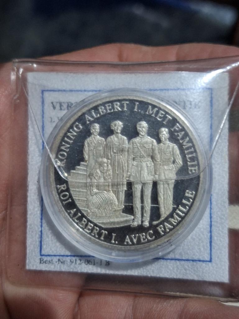 Medaille, koning Albert I met zijn familie