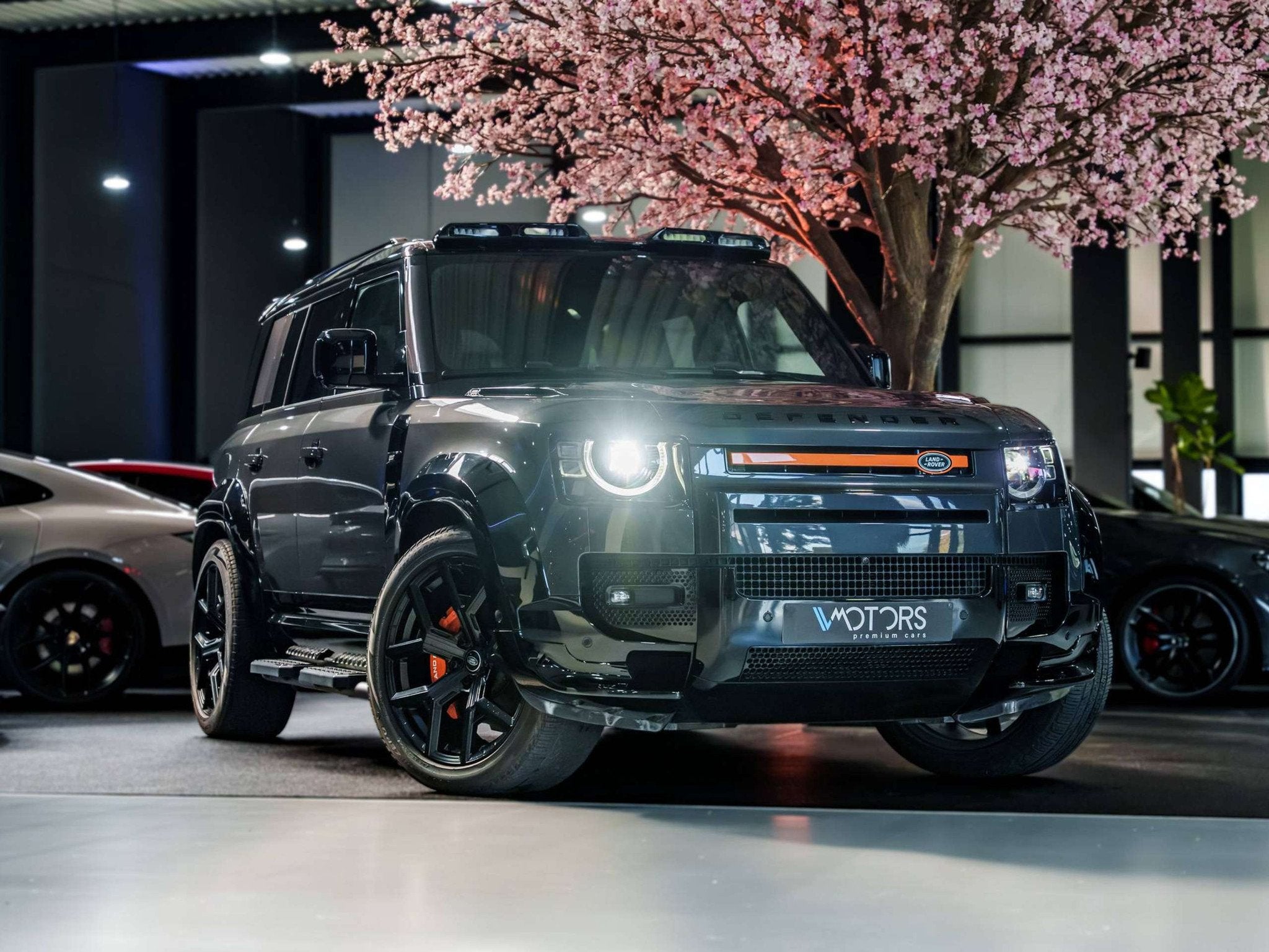Land Rover Defender URBAN pack - €123.356 NP - X-Dynamic H, Automaat, https://public.car-pass.be/vhr/c0d9c86d-bf3b-41cc-90ef-2b037cd34b7c