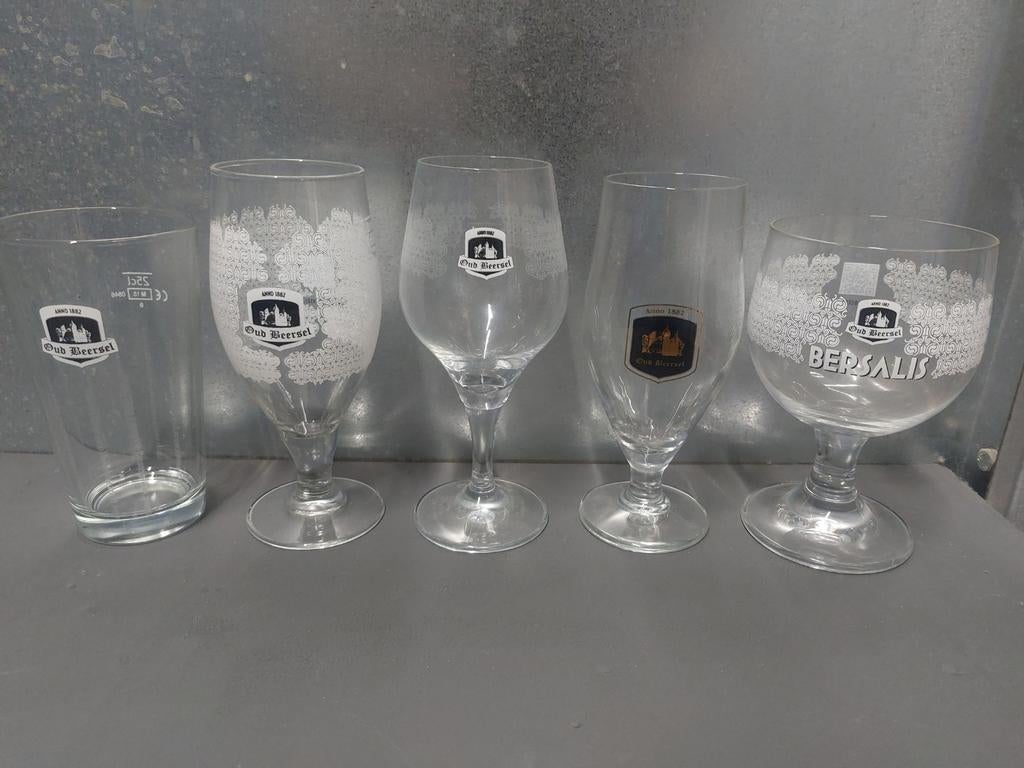 5x Oud Beersel, Verzamelen, Ophalen of Verzenden