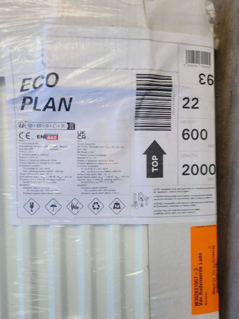 Radiateur 600x2000 STELRAD Neuf VAL.640€, Ophalen, Nieuw, Radiator