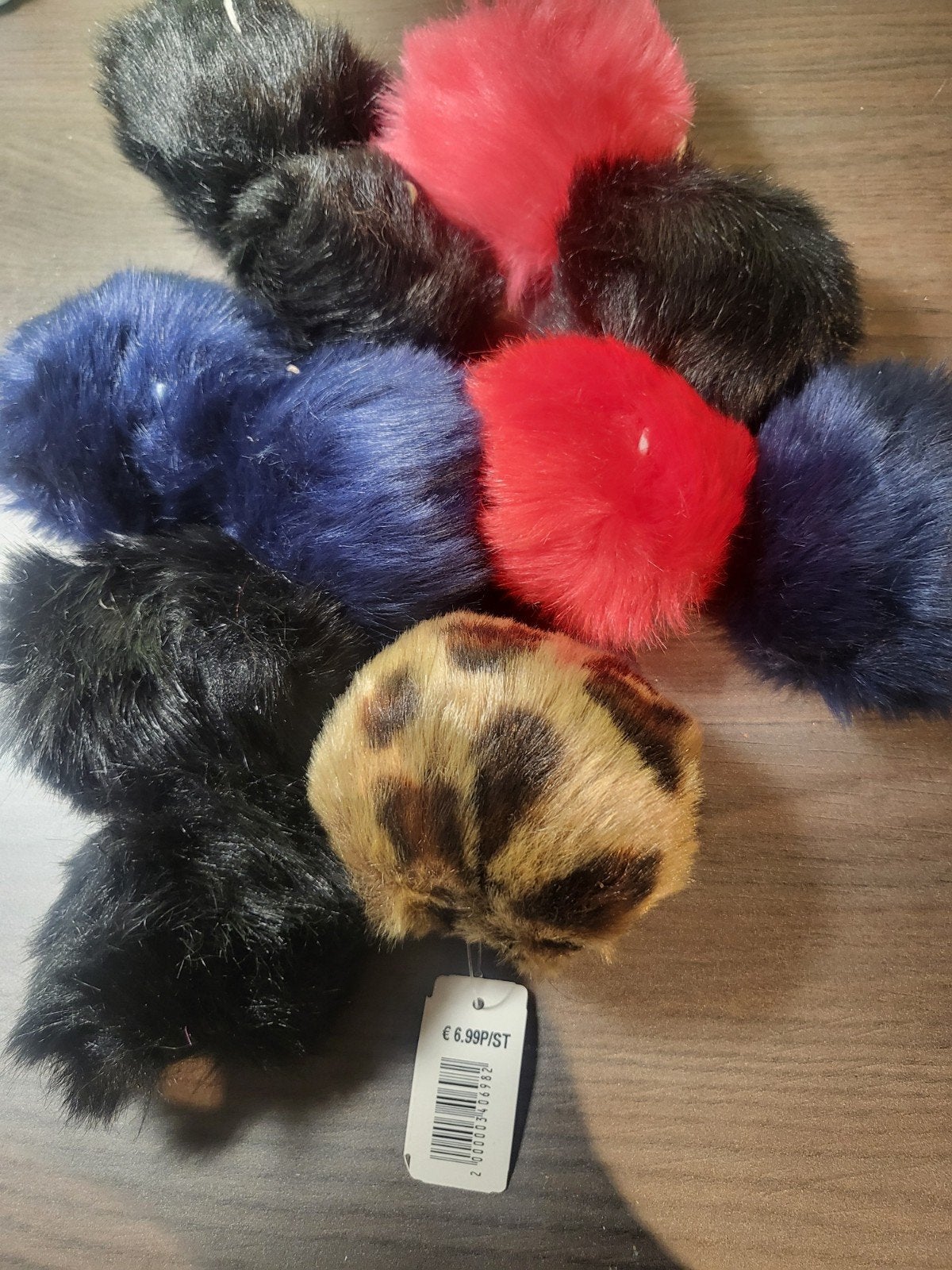 Pompons 11 x Pom pom, Watersport en Boten, Hengelsport | Vliegvissen, Ophalen