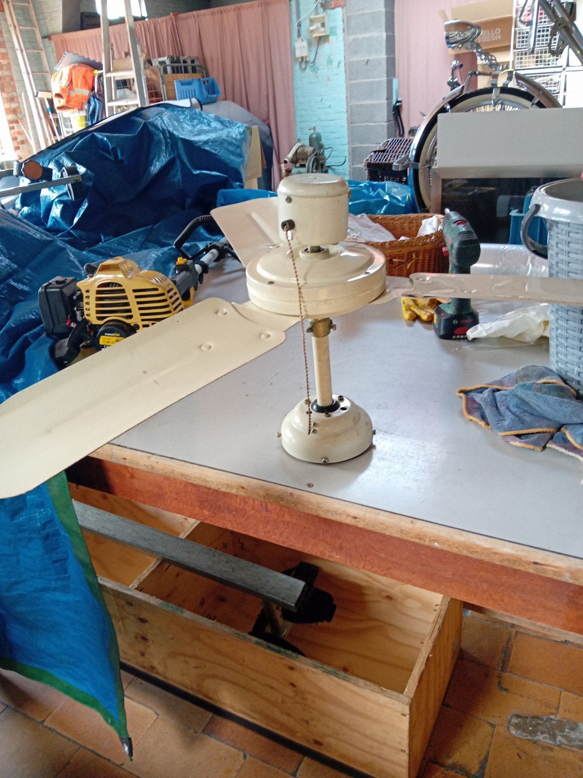 Ventilators, Elektronische apparatuur, Ophalen