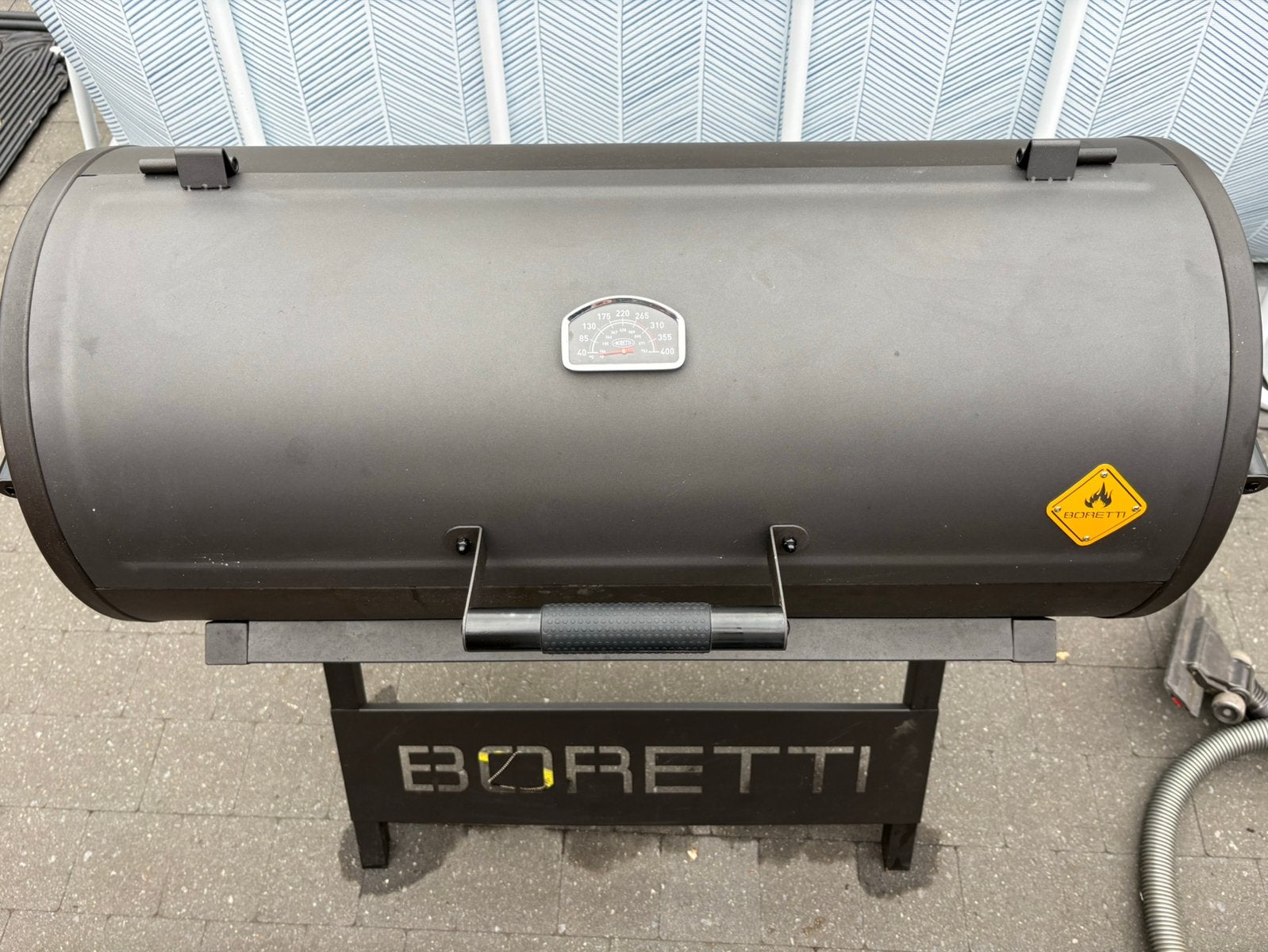Boretti Barilo houtskool BBQ, Tuin en Terras, Ophalen, Zo goed als nieuw, Met accessoires