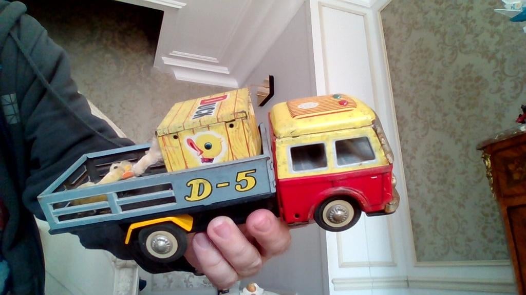 Ancien jouet en tôle avec petit caneton lol, Enlèvement