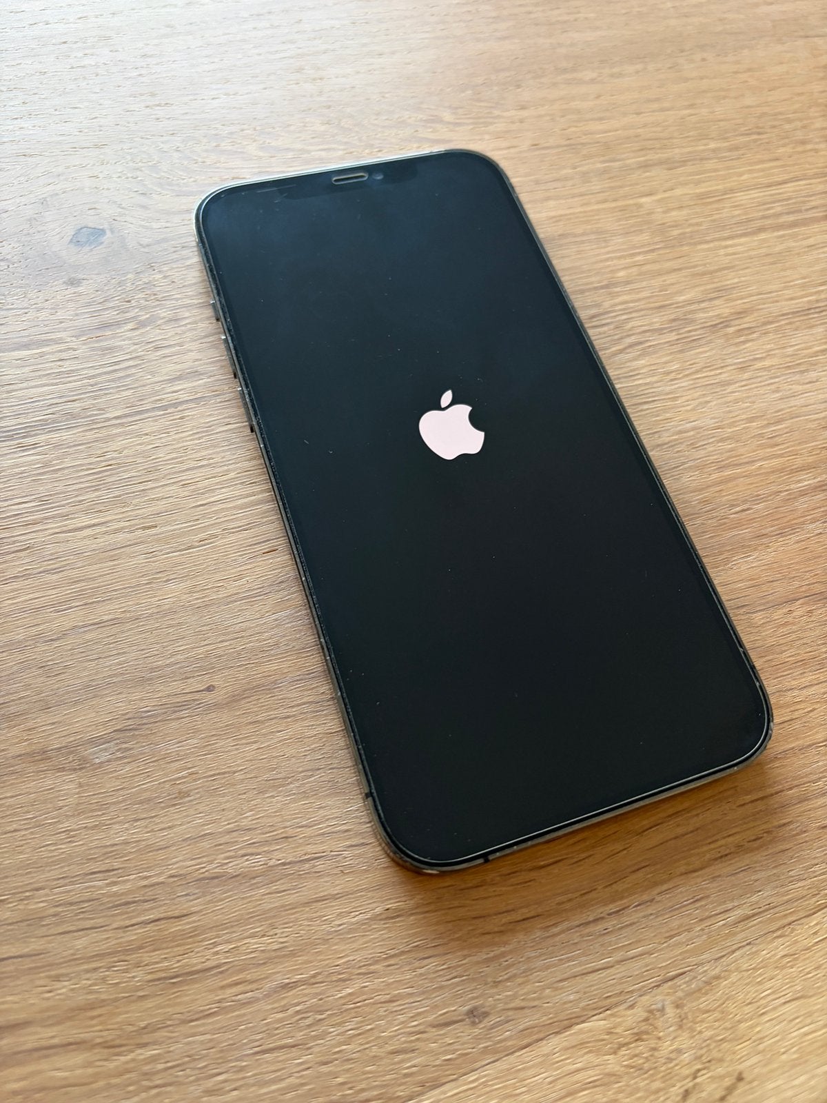 Apple iPhone 12 Pro Max – 128 GB – Grafiet, 128 GB, Gris, 77 %, IPhone 12 Pro Max