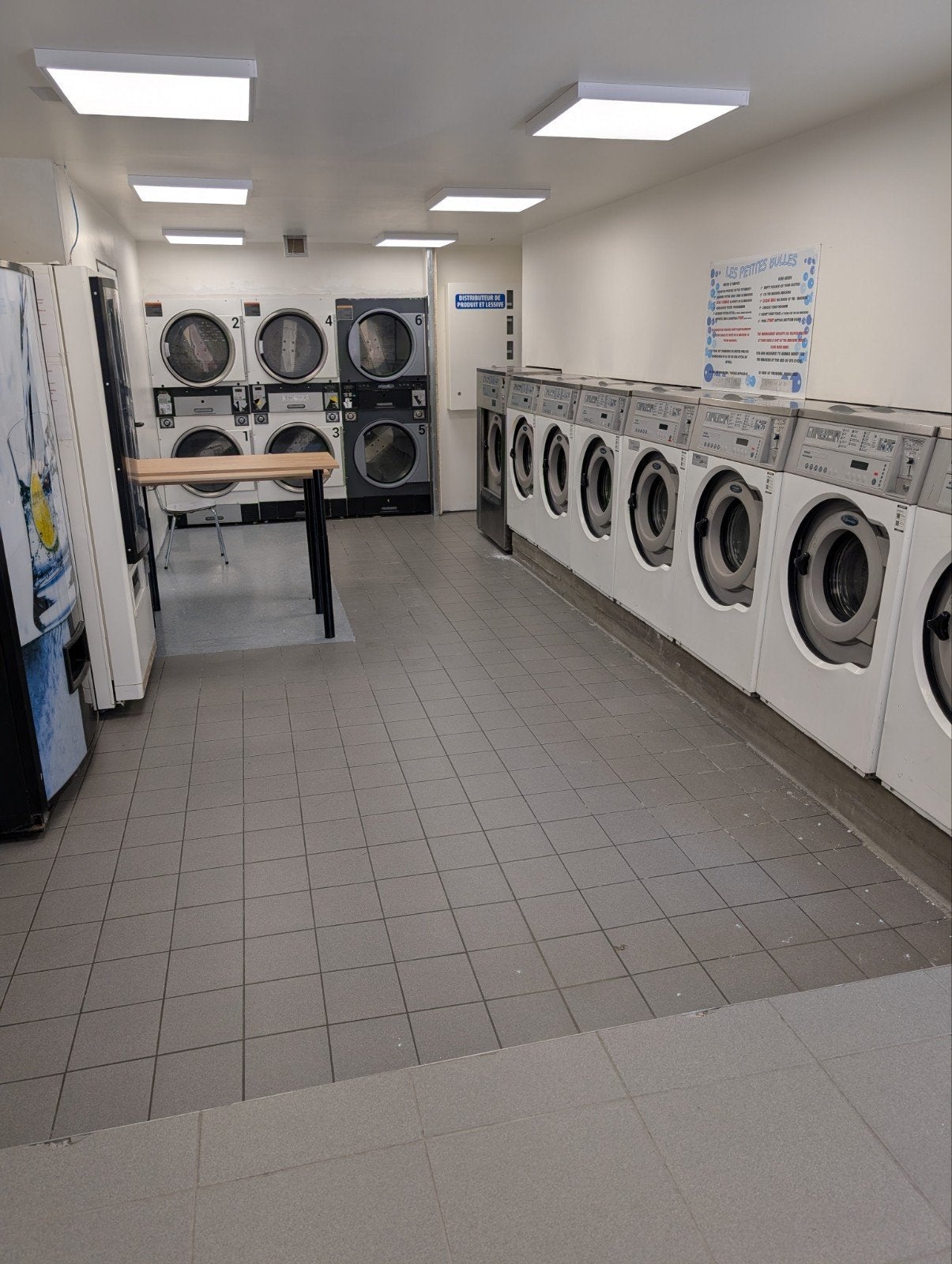 Machines de laverie à vendre — Electrolux + Primus + Vendo, Enlèvement