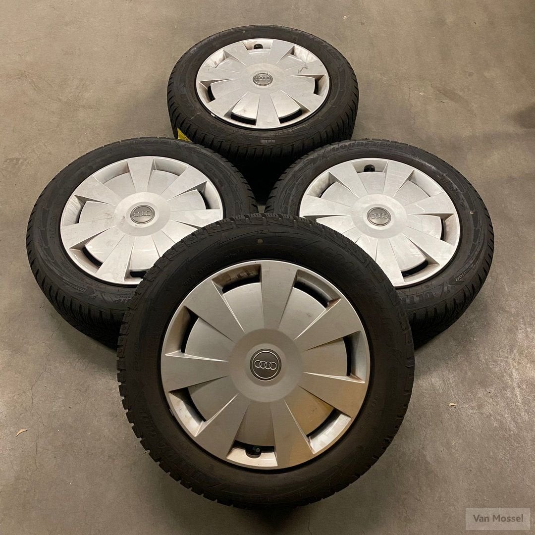 Audi A3 Goodyear Ultra Grip Performance Gen-1 205/55/R16 91H, Auto-onderdelen, Banden en Velgen, Gebruikt, -, Banden en Velgen
