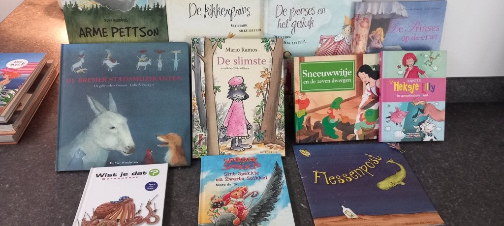 Kinderboeken, Boeken, Ophalen, Zo goed als nieuw, Verschillende auteurs, Fictie algemeen