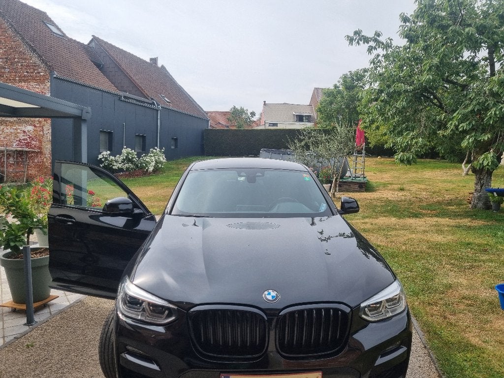 BMW X4 A VENDRE, Autos, BMW, Cuir, Entretenue par le concessionnaire, Noir, 5 portes