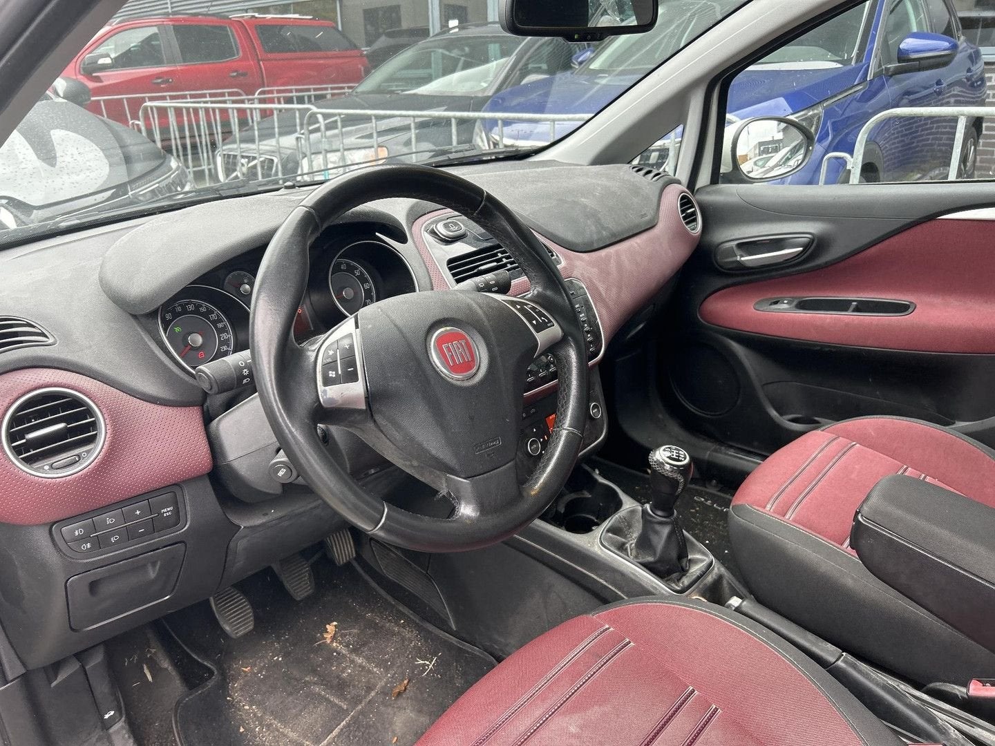 Fiat Punto Evo 1.3 M-Jet Dynamic | Climate | Cruise | PDC |, Auto's, Wit, Te koop, Elektrische ramen, Bedrijf