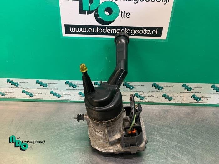 Pompe direction assistée d'un Peugeot 308 (308 08-), -, 3 mois de garantie, Utilisé, -